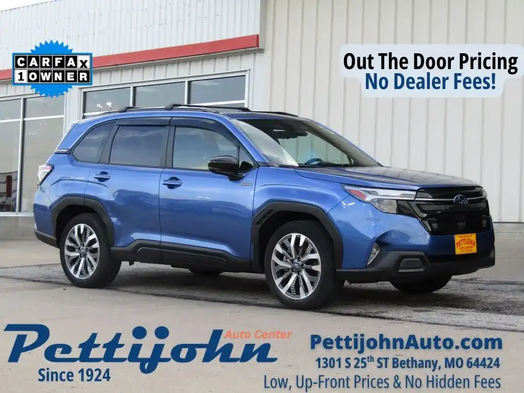 2025 Subaru Forester Touring Hybrid's photo