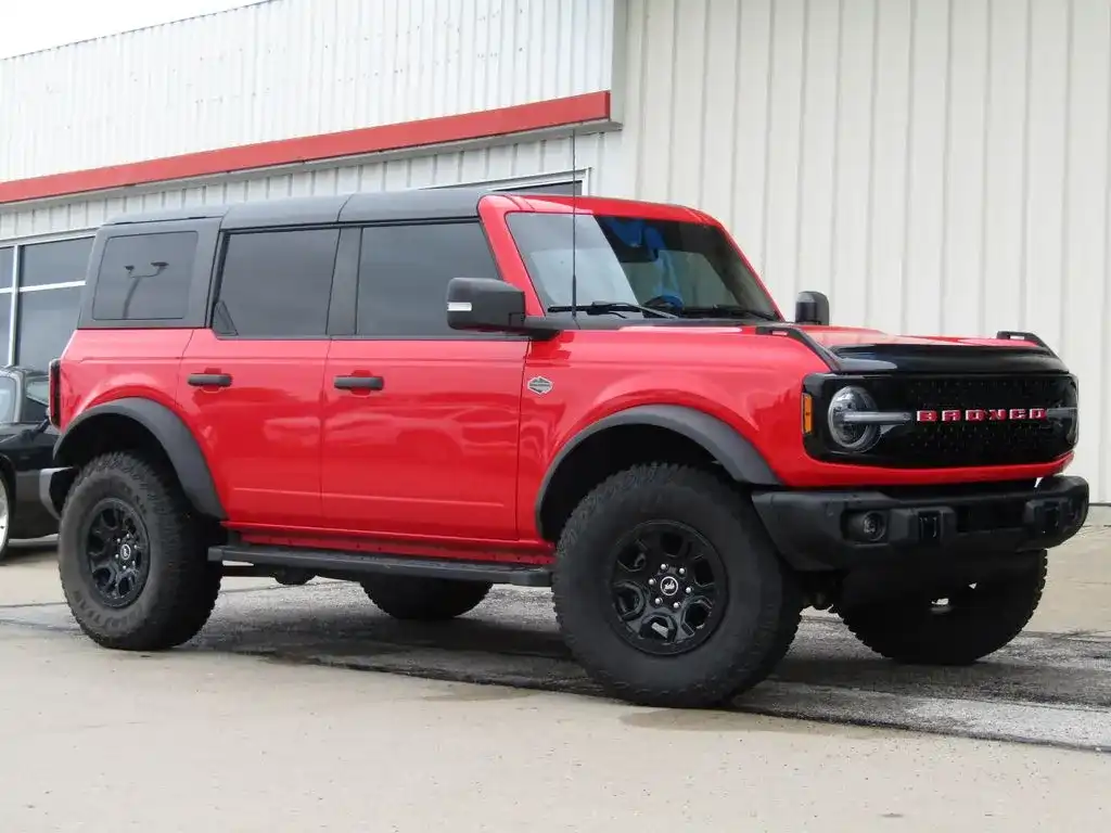 2023 Ford Bronco Wildtrak 4WD's photo