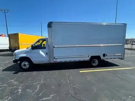 2022 Ford E-Series SRW E-350 Super Duty 138 in WB's photo