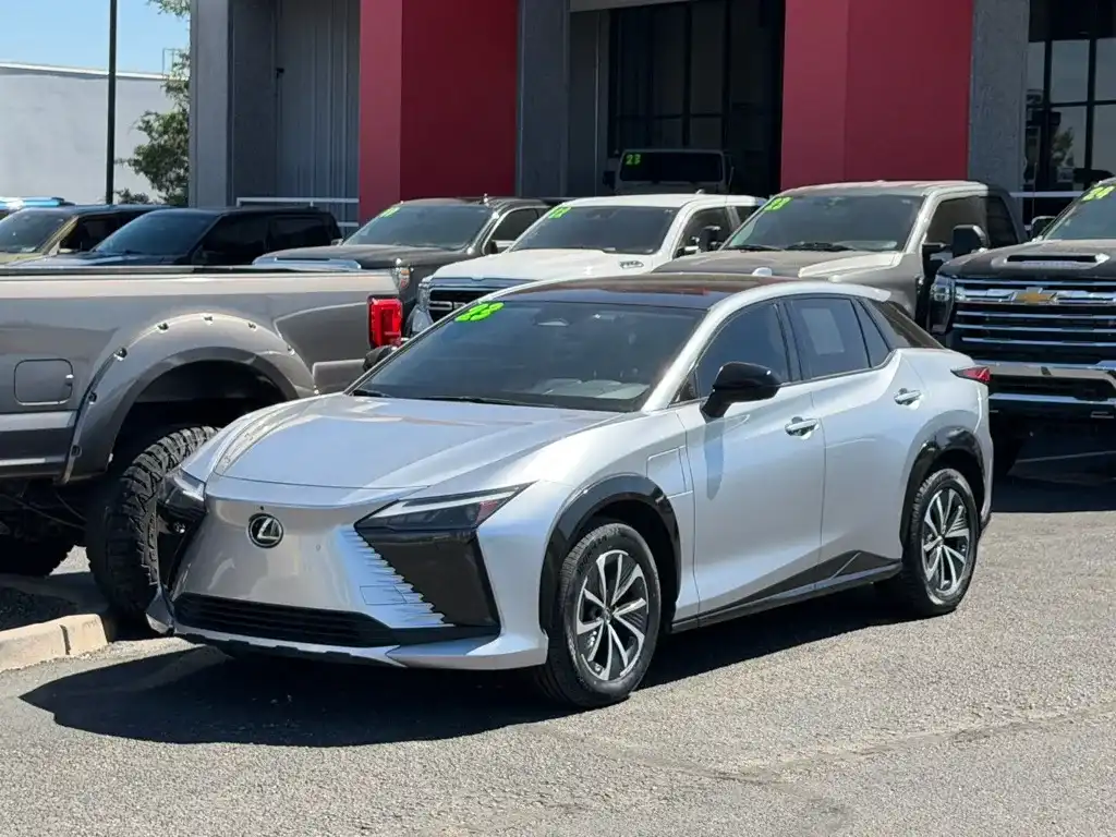 2023 Lexus RZ 450e 450e Premium AWD w/ 18" Wheel's photo