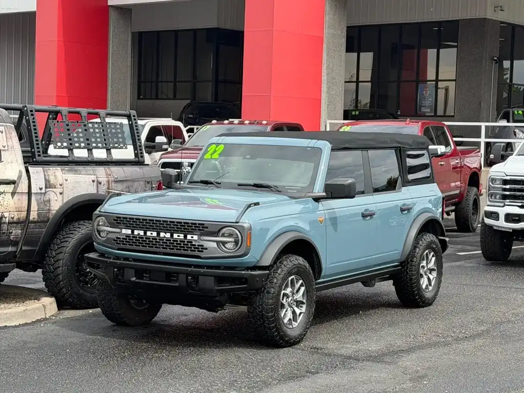 2022 Ford Bronco Badlands 4WD's photo