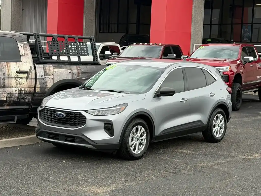 2023 Ford Escape Active FWD's photo