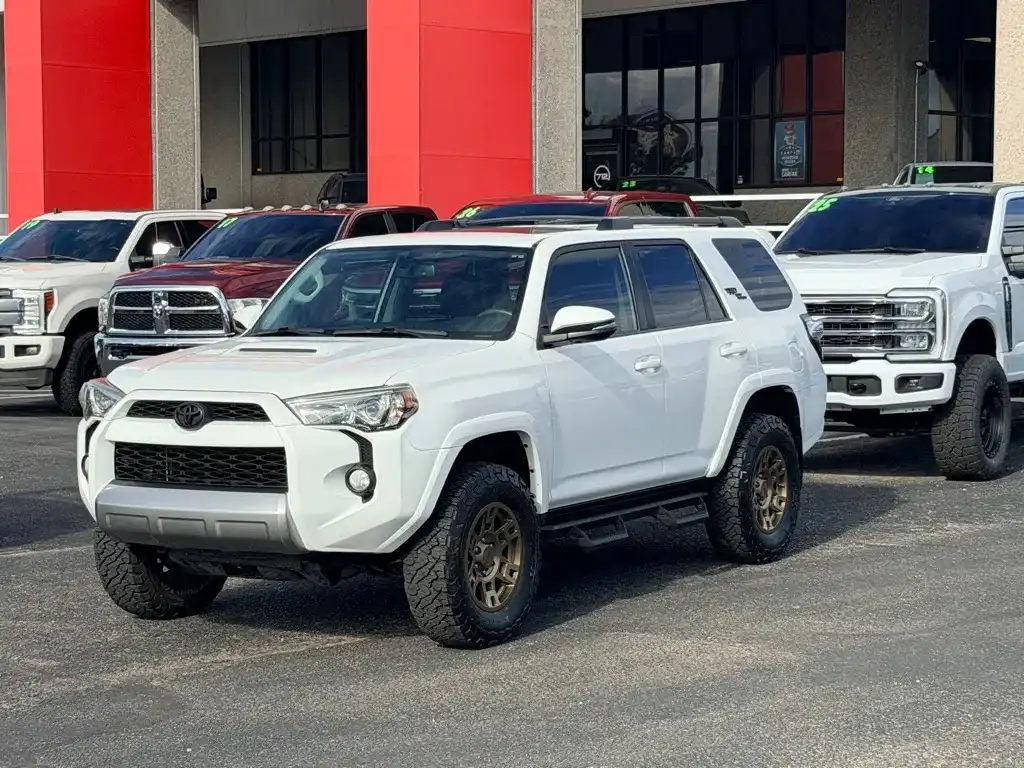 2019 Toyota 4Runner TRD Off-Road 4WD V6's photo