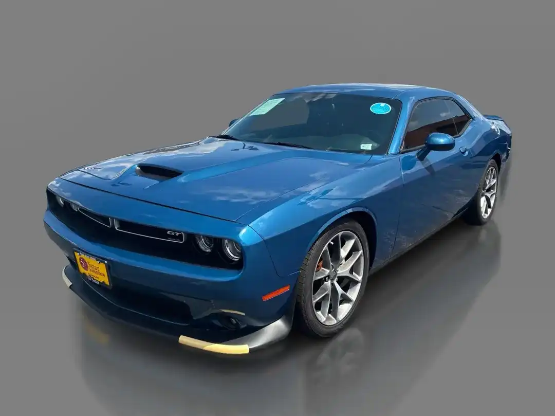 2022 Dodge Challenger GT Auto's photo