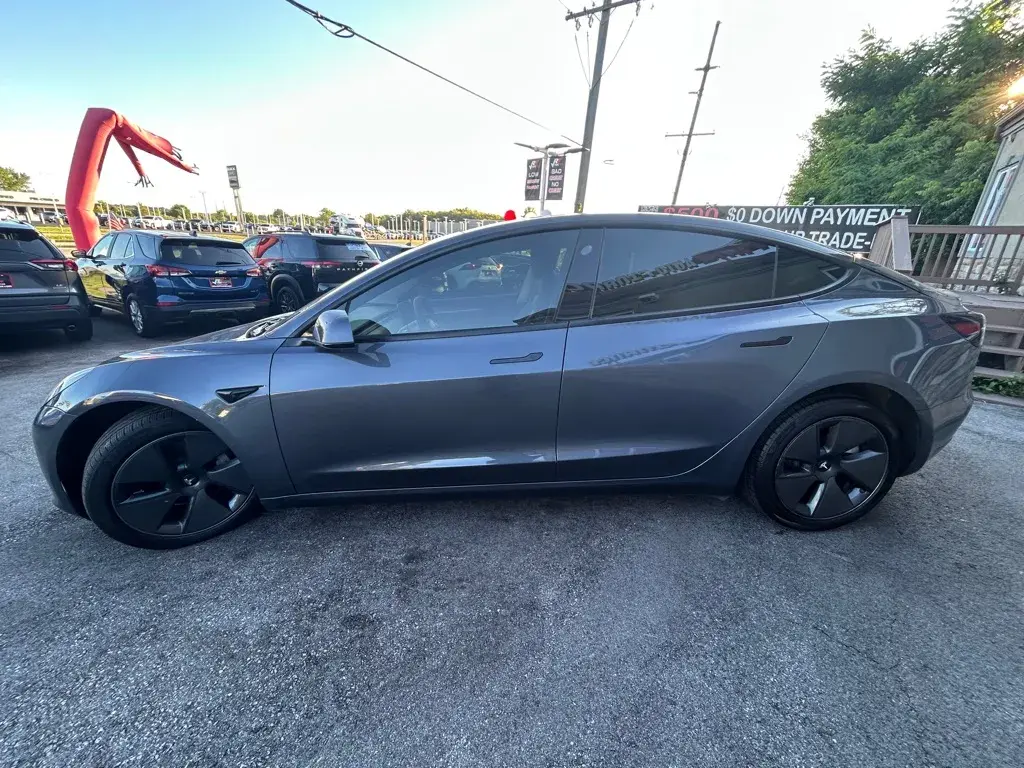 2023 Tesla Model 3 Long Range photo 4
