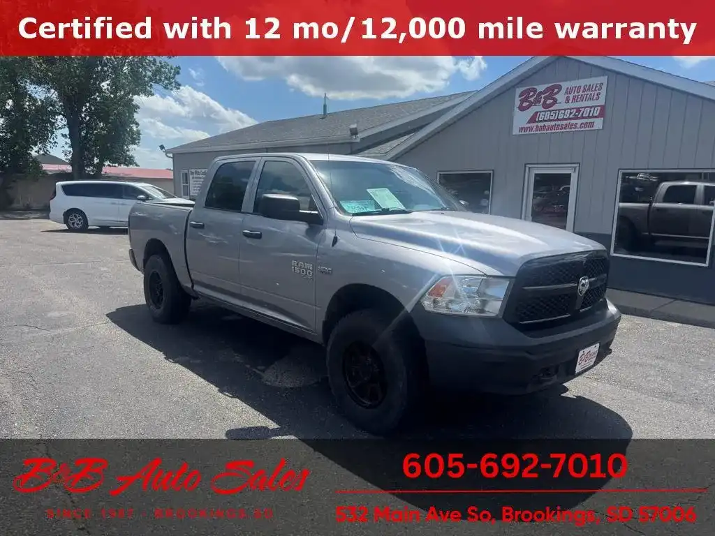 2019 RAM 1500 Classic Tradesman 4x4 Crew Cab 5'7's photo