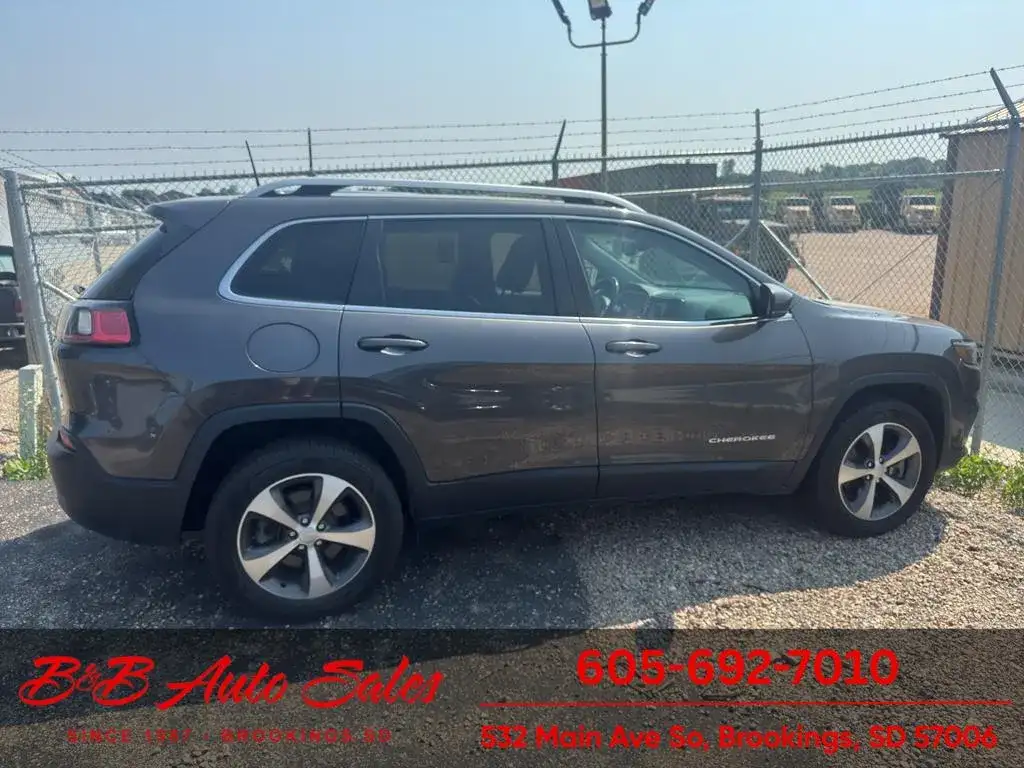 2020 Jeep Cherokee Limited 4X4's photo
