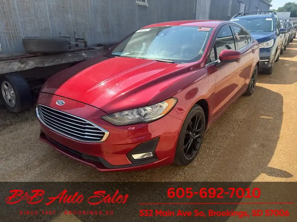 2019 Ford Fusion SE FWD's photo