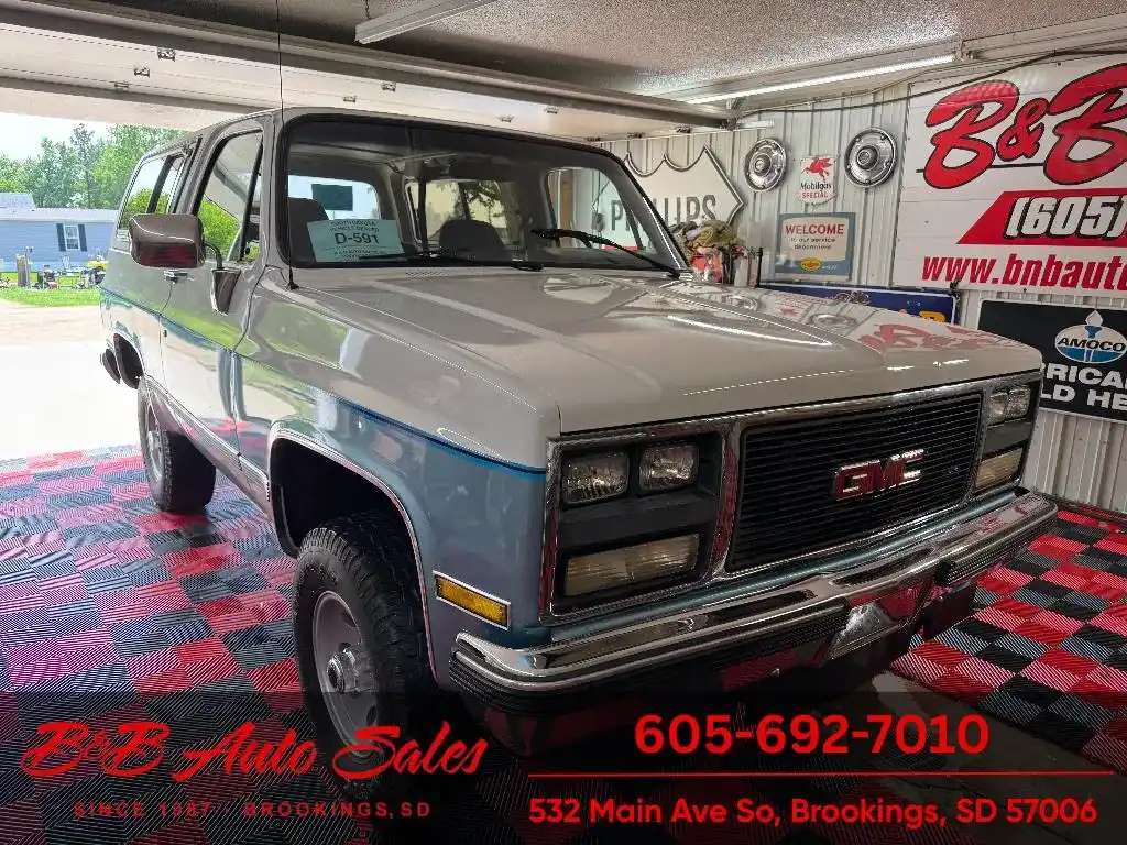 1990 GMC Jimmy SLE's photo
