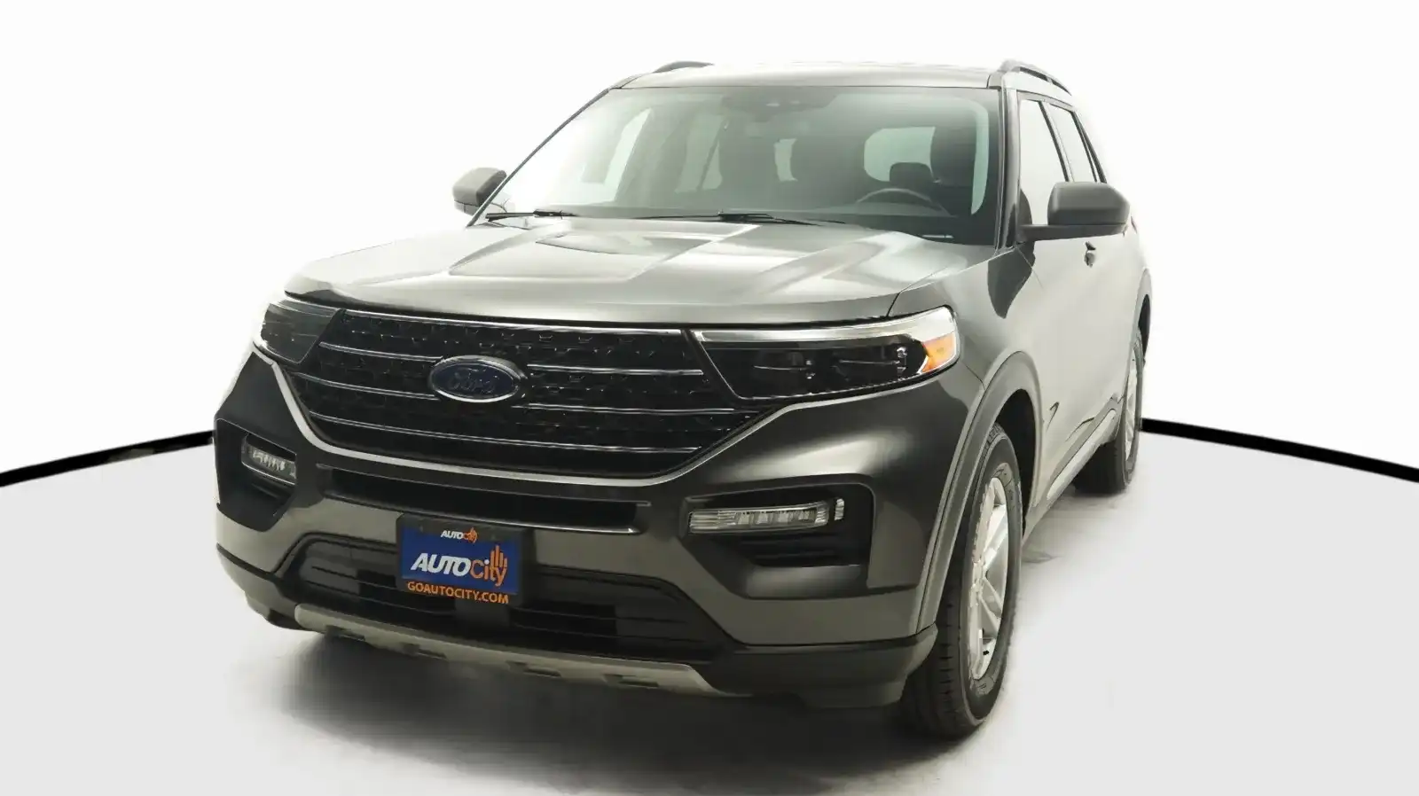 2020 Ford Explorer XLT RWD's photo