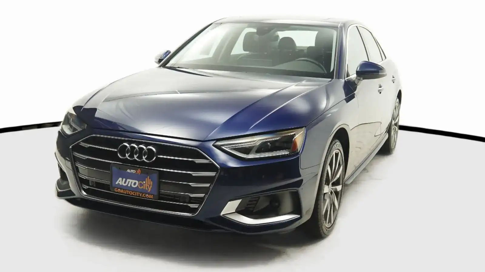 2020 Audi A4 40 S tronic Premium's photo