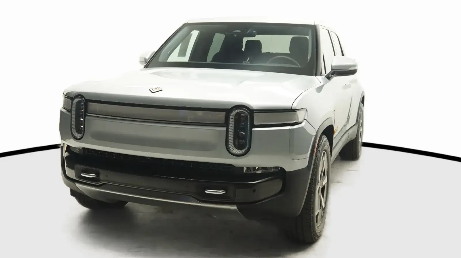 2022 Rivian R1T Adventure's photo