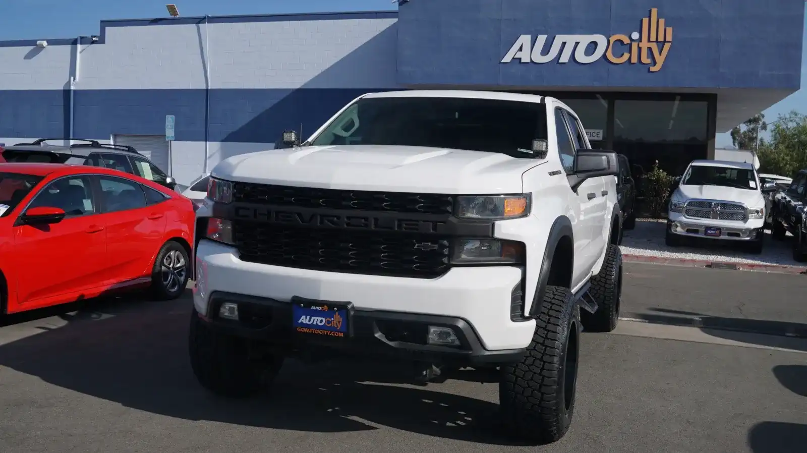 2020 Chevrolet Silverado 1500 Custom Crew Cab Short Box's photo