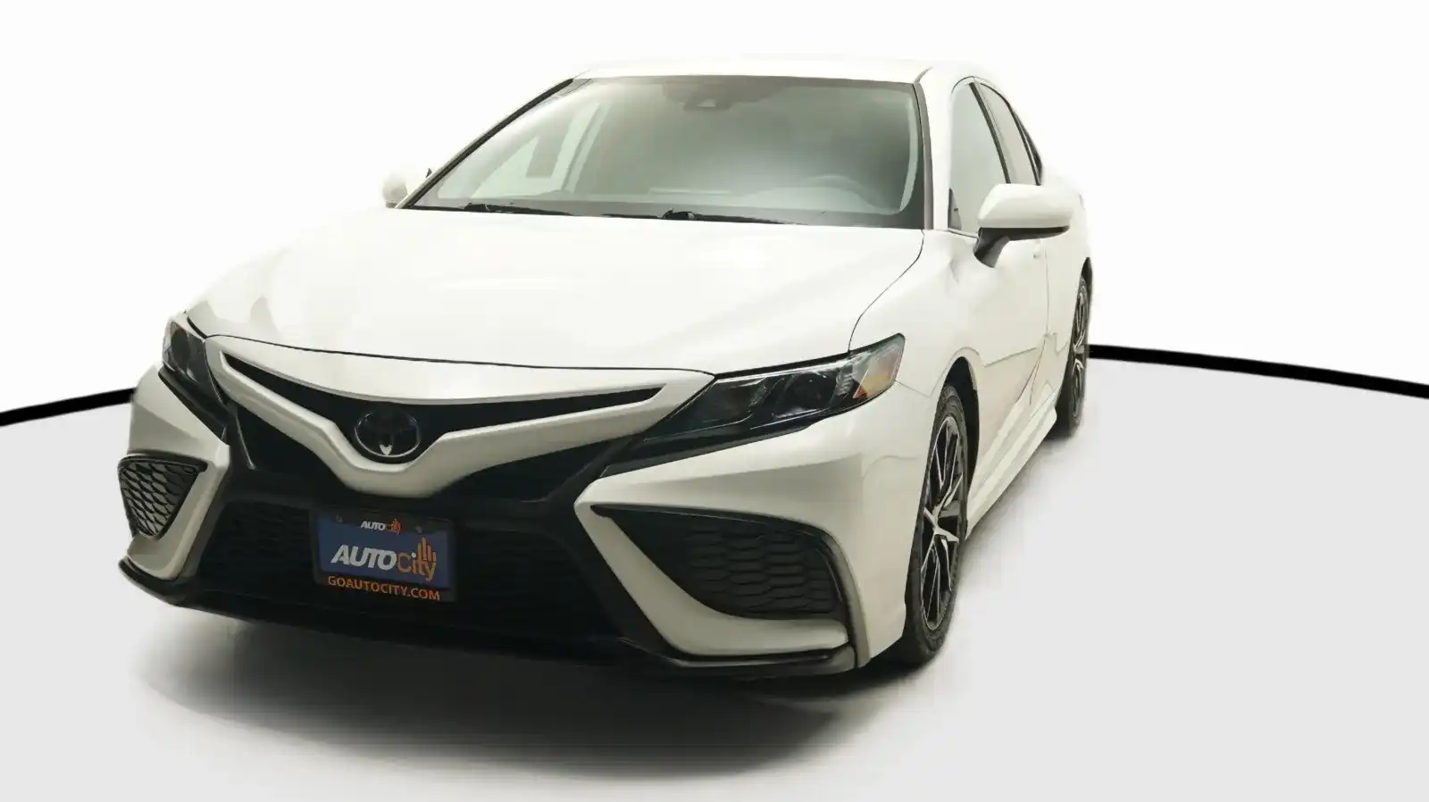 2021 Toyota Camry 2.5 Auto SE's photo