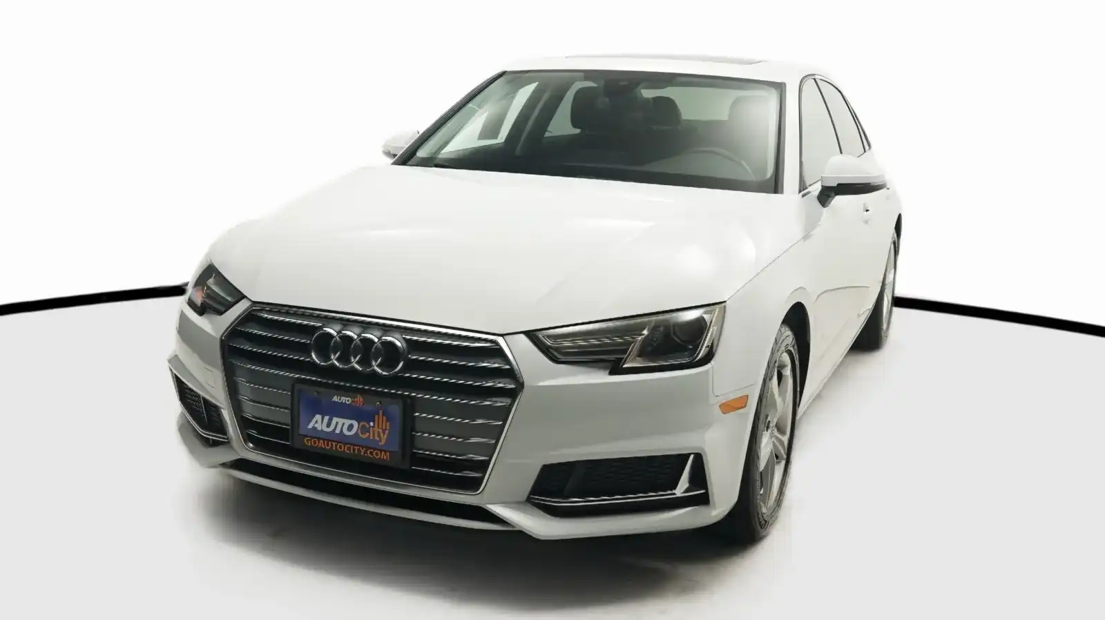 2019 Audi A4 2.0T FWD S tronic Premium's photo