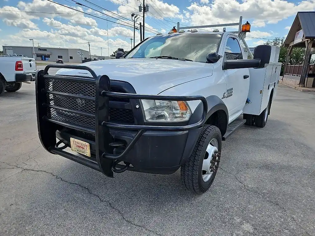 2016 RAM 4500 Tradesman 4X4 Reg Cab SWB DRW 145" WB's photo