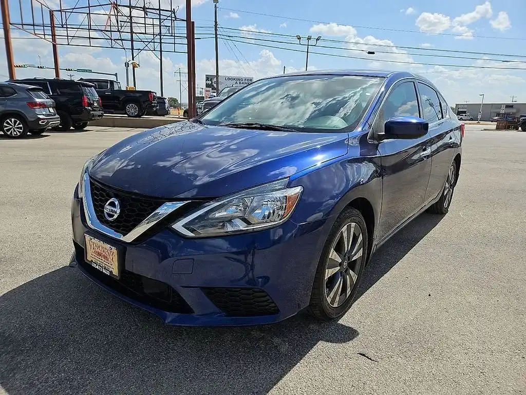 2019 Nissan Sentra SV CVT's photo