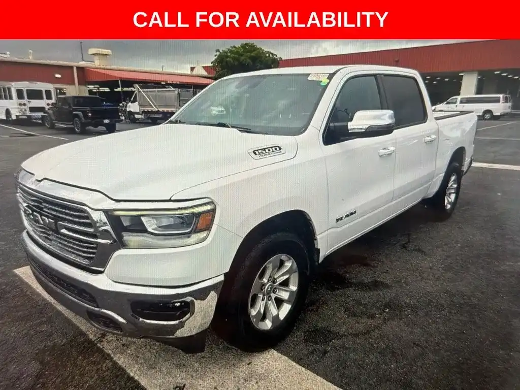 2023 RAM 1500 Laramie 4x4 Crew Cab 5'7's photo