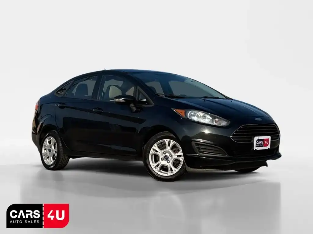 2014 Ford Fiesta SE Sedan's photo
