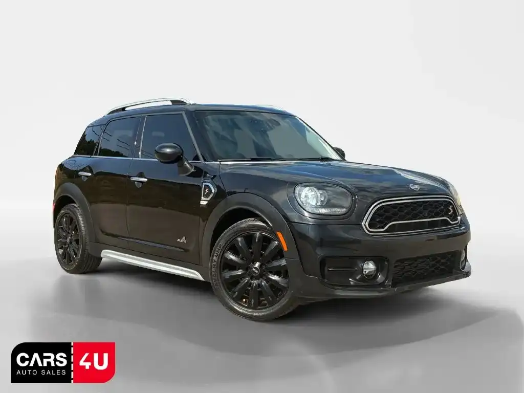 2019 MINI Countryman Cooper S ALL4 Signature's photo