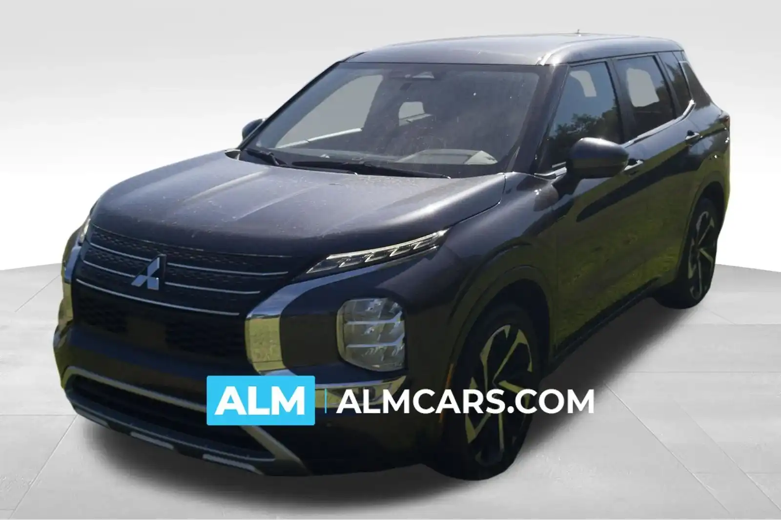 2024 Mitsubishi Outlander SE FWD's photo