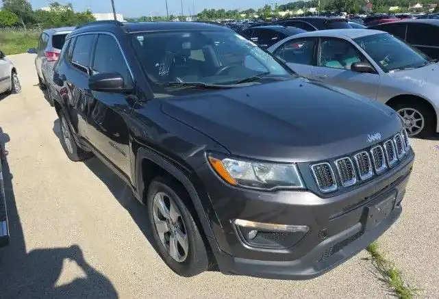 2018 Jeep Compass Latitude 4X4's photo