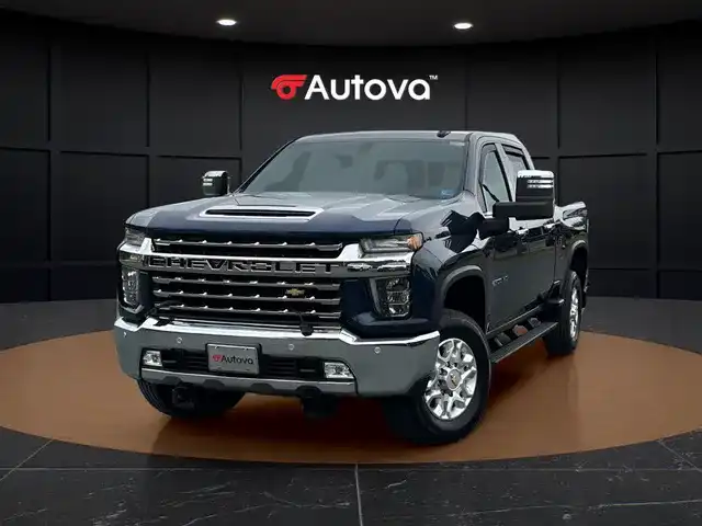 2021 Chevrolet Silverado HD LTZ 4WD Crew Cab Standard Box's photo