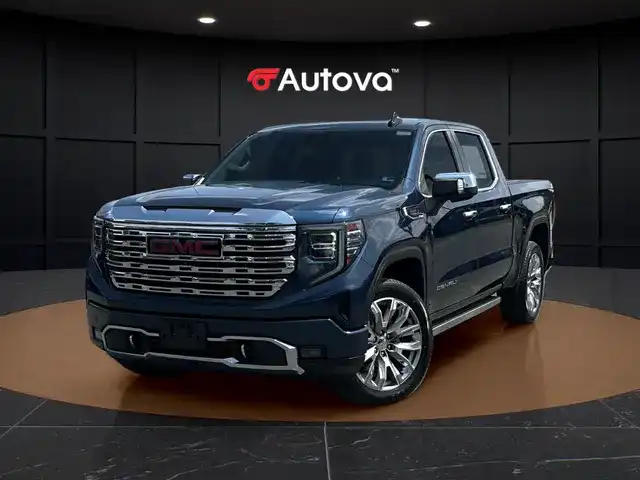 2023 GMC Sierra 4WD Crew Cab Short Box Denali's photo