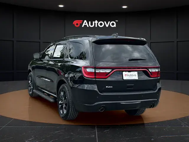 2023 Dodge Durango R/T Plus AWD photo 3