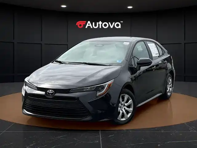 2025 Toyota Corolla LE CVT's photo