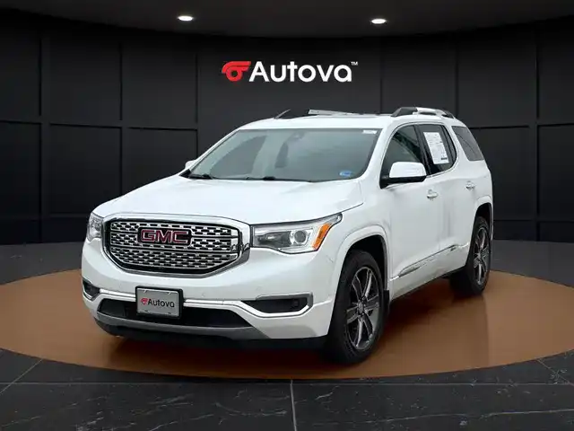 2017 GMC Acadia Denali AWD's photo