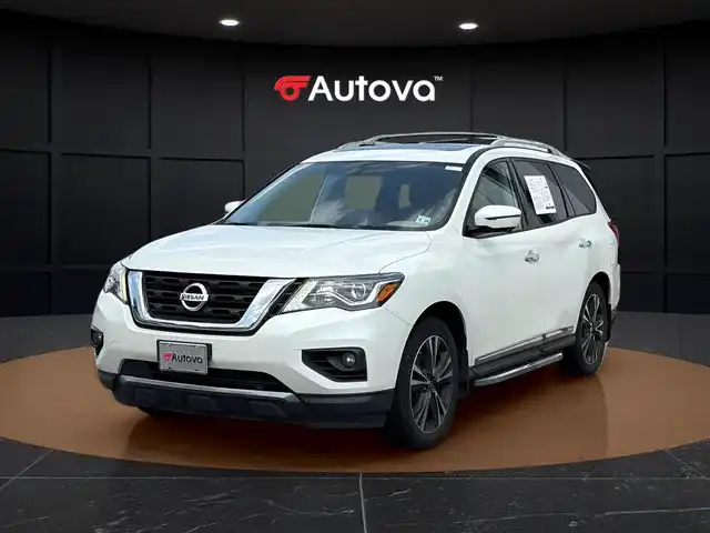 2019 Nissan Pathfinder Platinum 4WD's photo