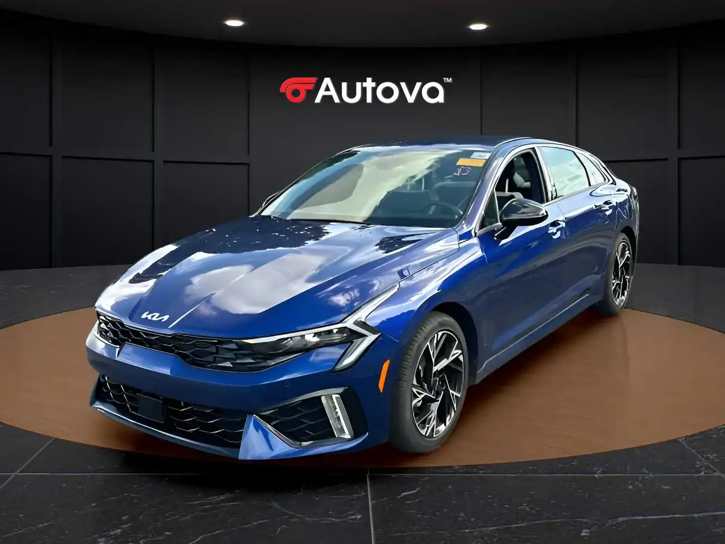 2025 Kia Optima GT-Line AWD's photo