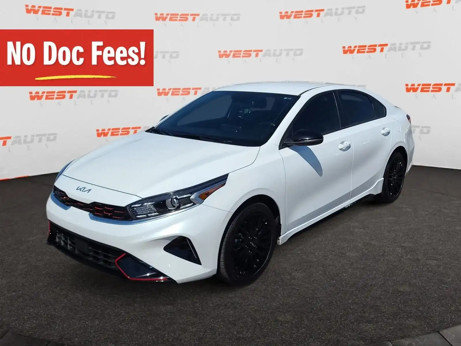 2024 Kia Forte GT-Line AT's photo