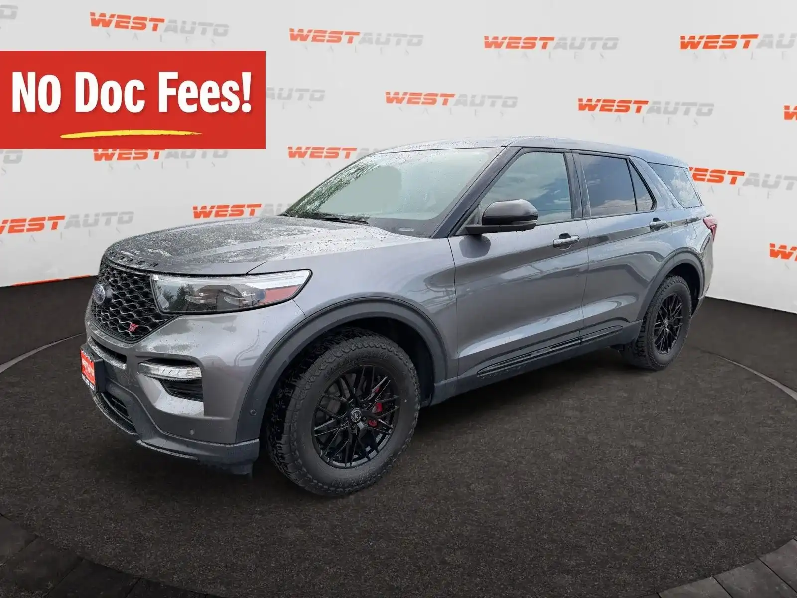 2021 Ford Explorer ST 4WD's photo