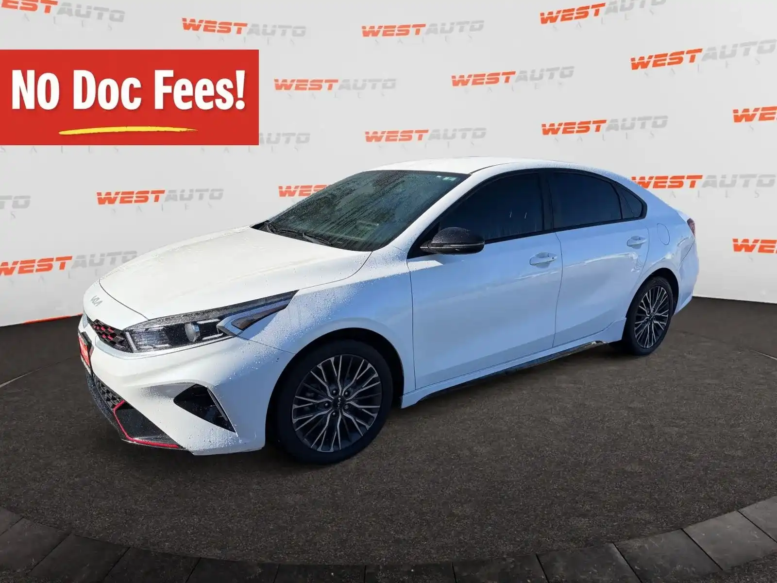 2023 Kia Forte GT-Line Auto's photo