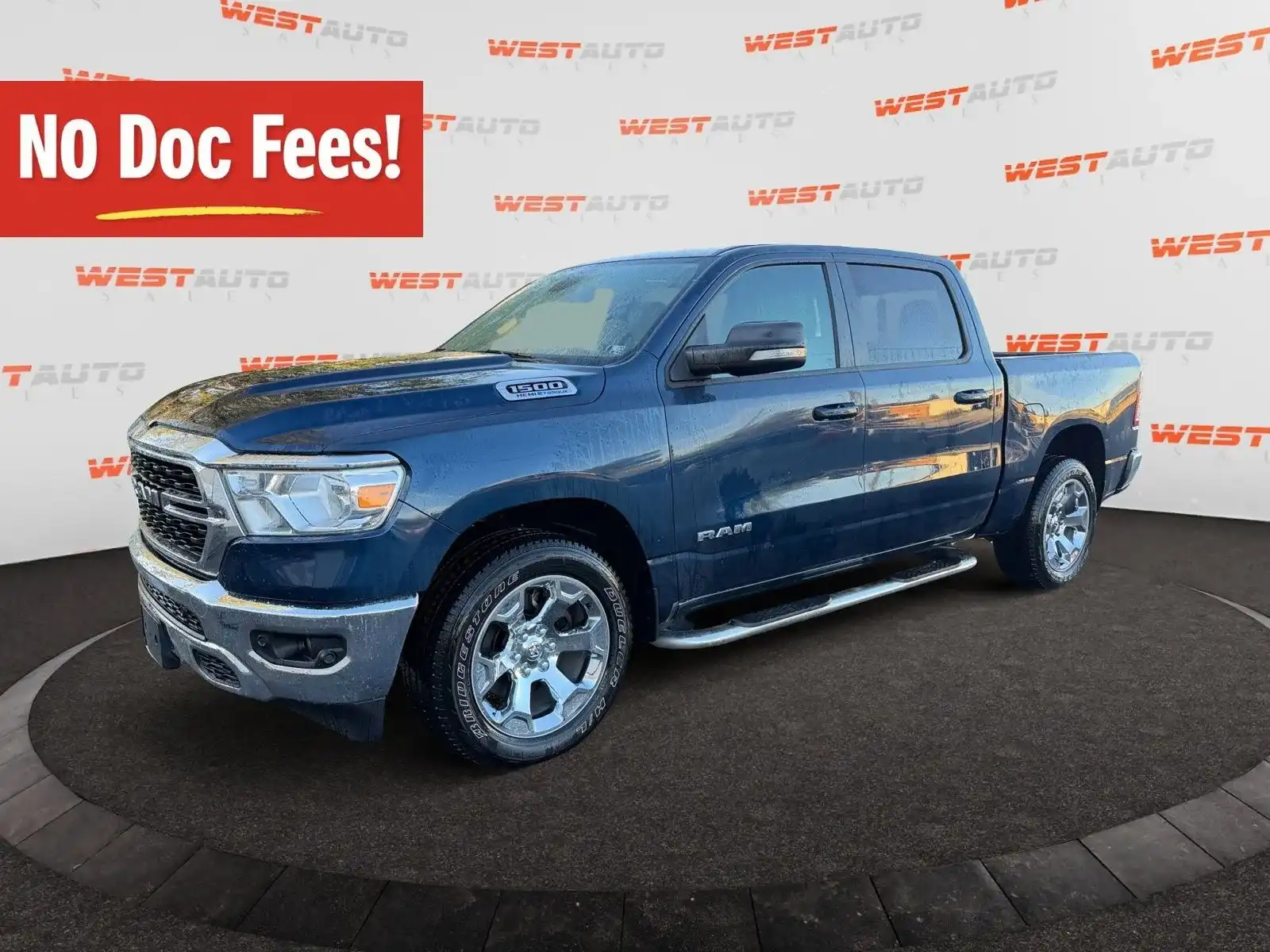 2022 RAM 1500 Big Horn/Lone Star 4WD Crew Cab 5'7's photo