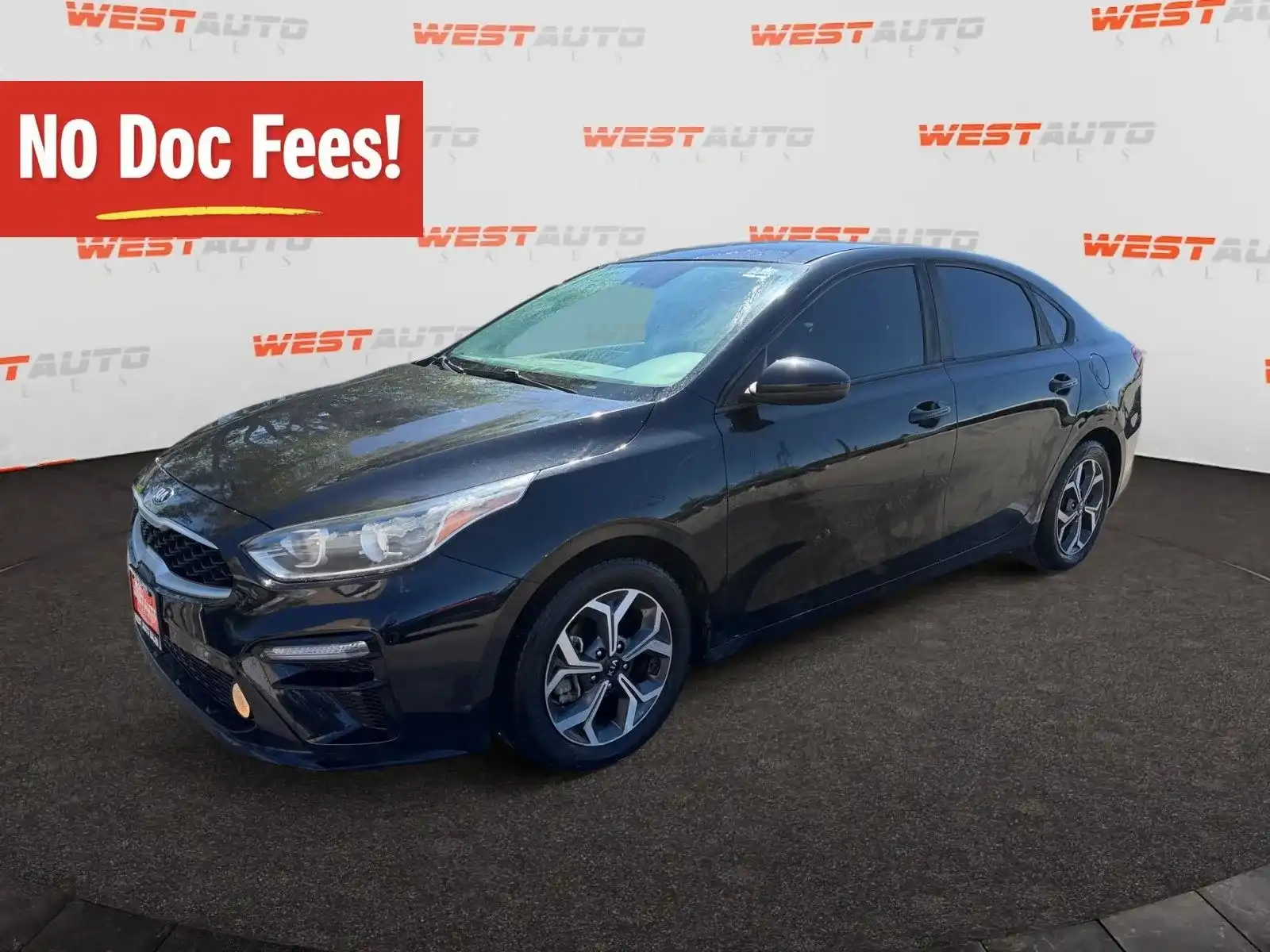 2019 Kia Forte LXS Auto's photo
