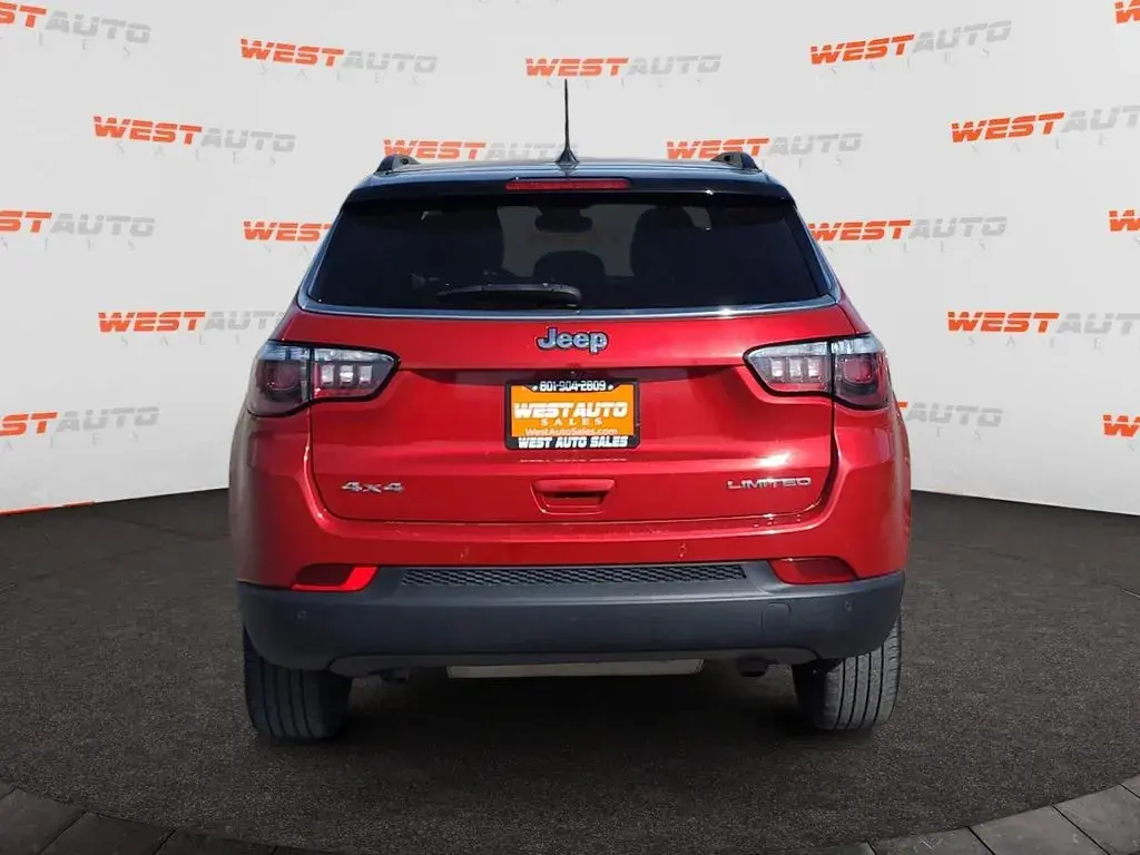 2025 Jeep Compass Limited 4WD photo 4