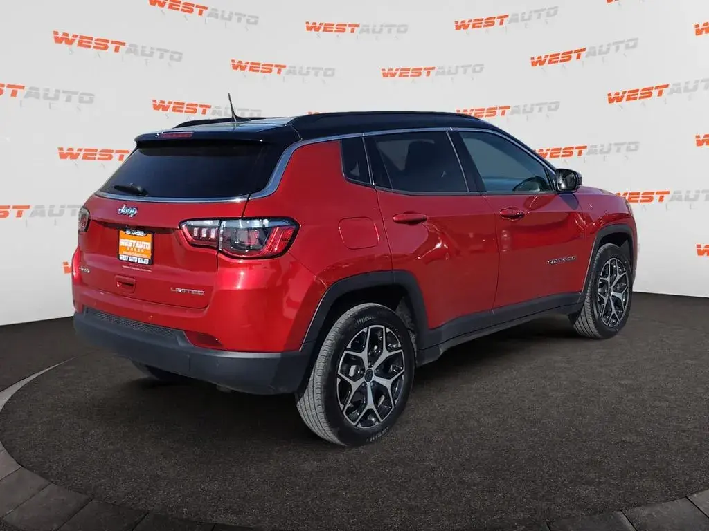 2025 Jeep Compass Limited 4WD photo 5
