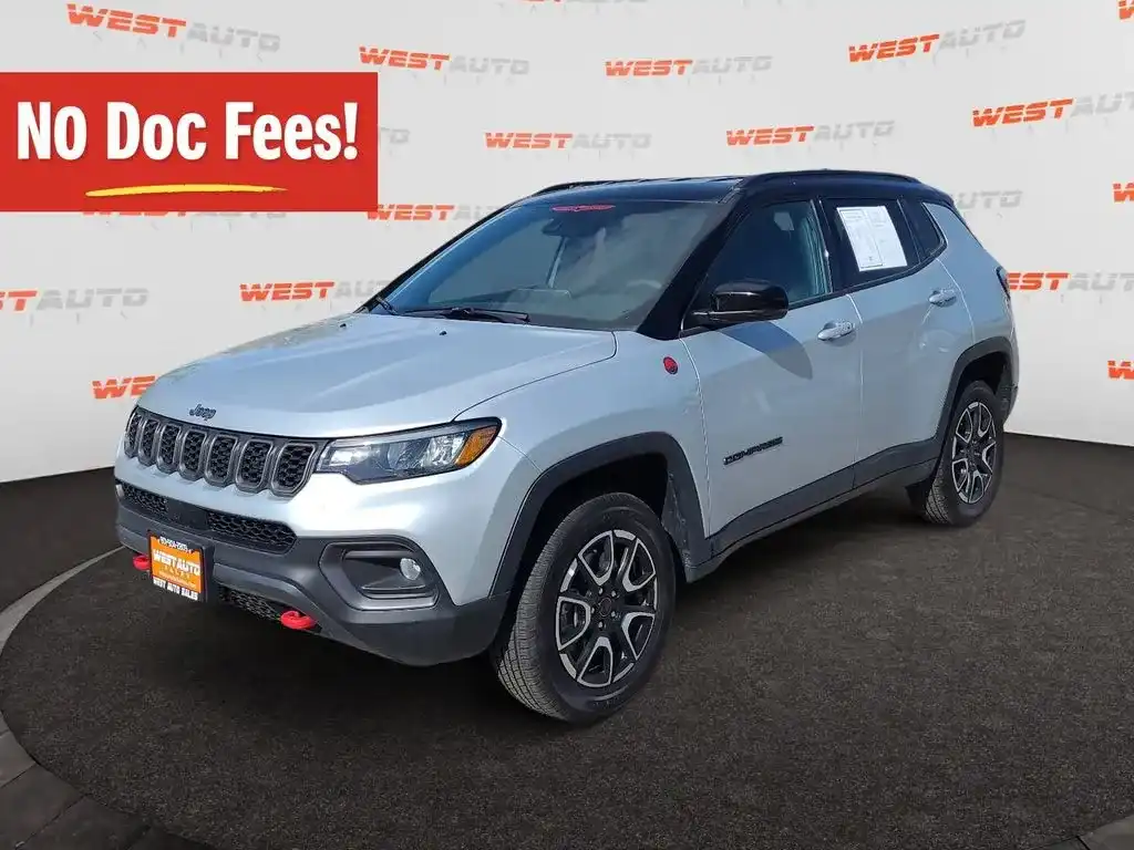 2025 Jeep Compass Trailhawk 4X4's photo