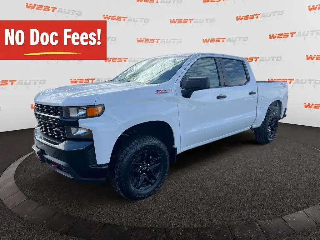 2020 Chevrolet Silverado 1500 Custom Trail Boss 4X4 Crew Cab Short Box's photo