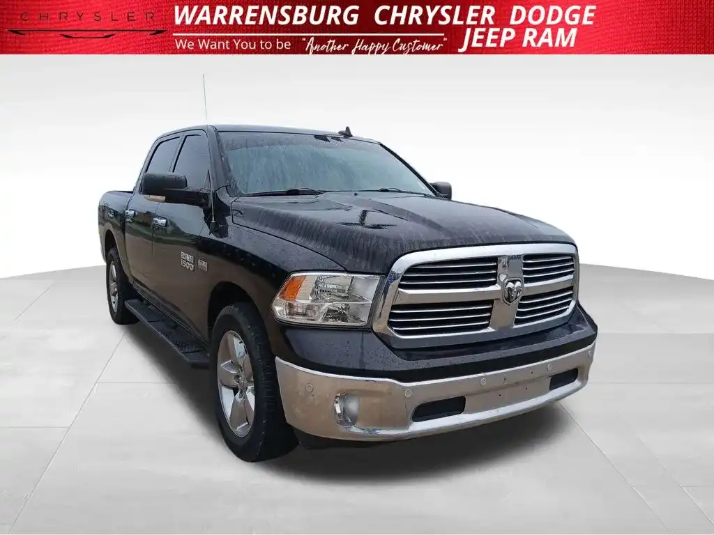 2017 RAM 1500 Big Horn 4x4 Crew Cab 5'7's photo
