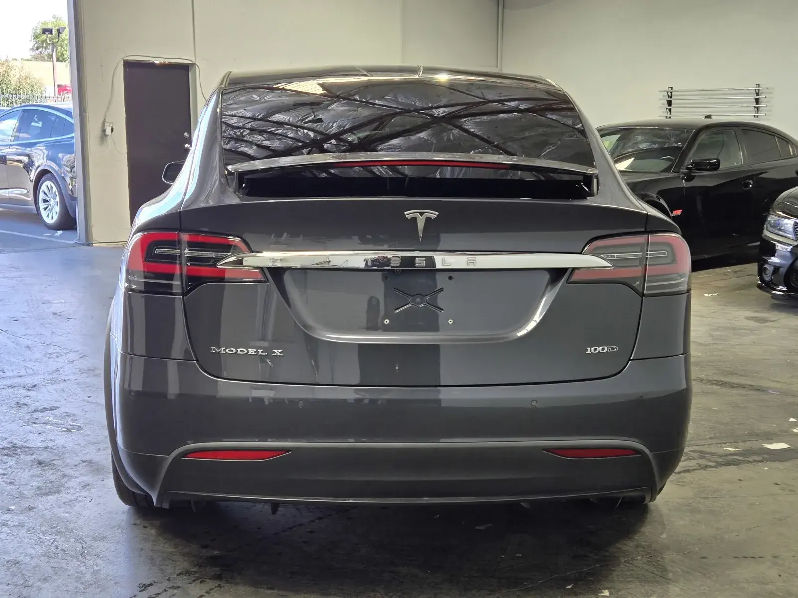 2017 Tesla Model X 90D photo 3