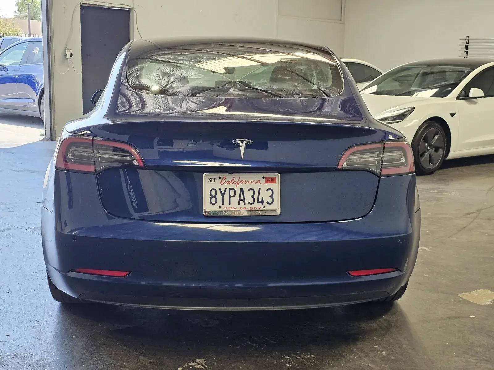 2021 Tesla Model 3 Standard Range Plus photo 3