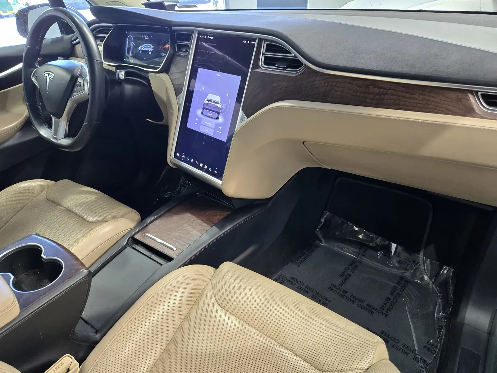 2016 Tesla Model X 90D photo 5