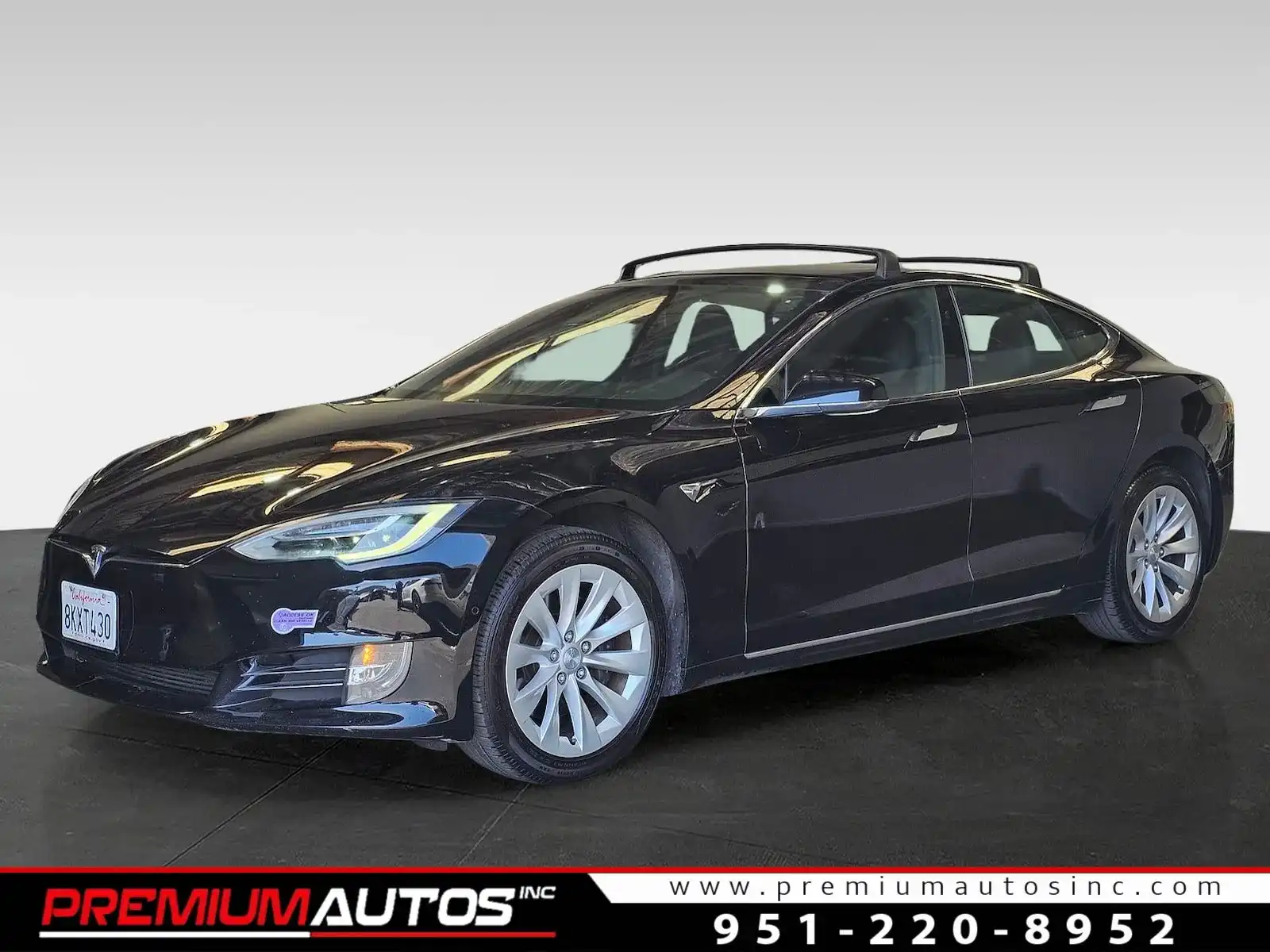 2019 Tesla Model S Base's photo