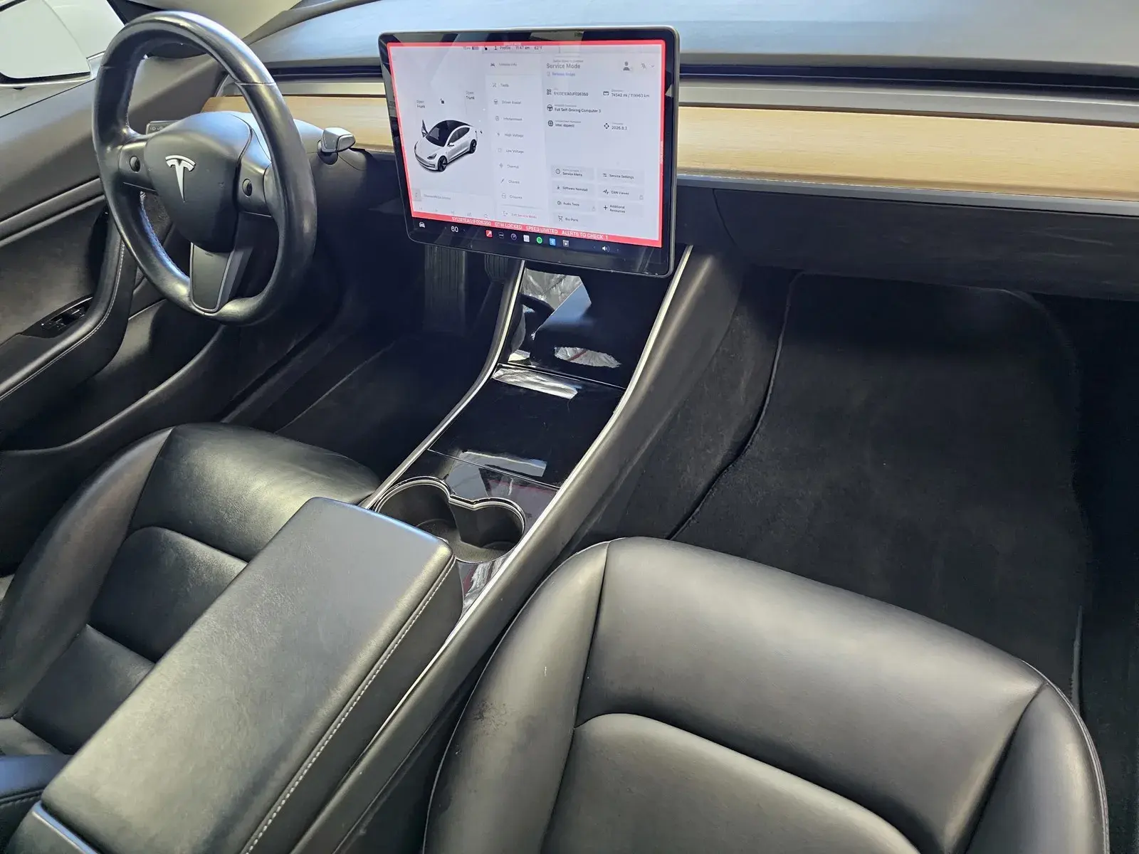 2018 Tesla Model 3 Long Range photo 5