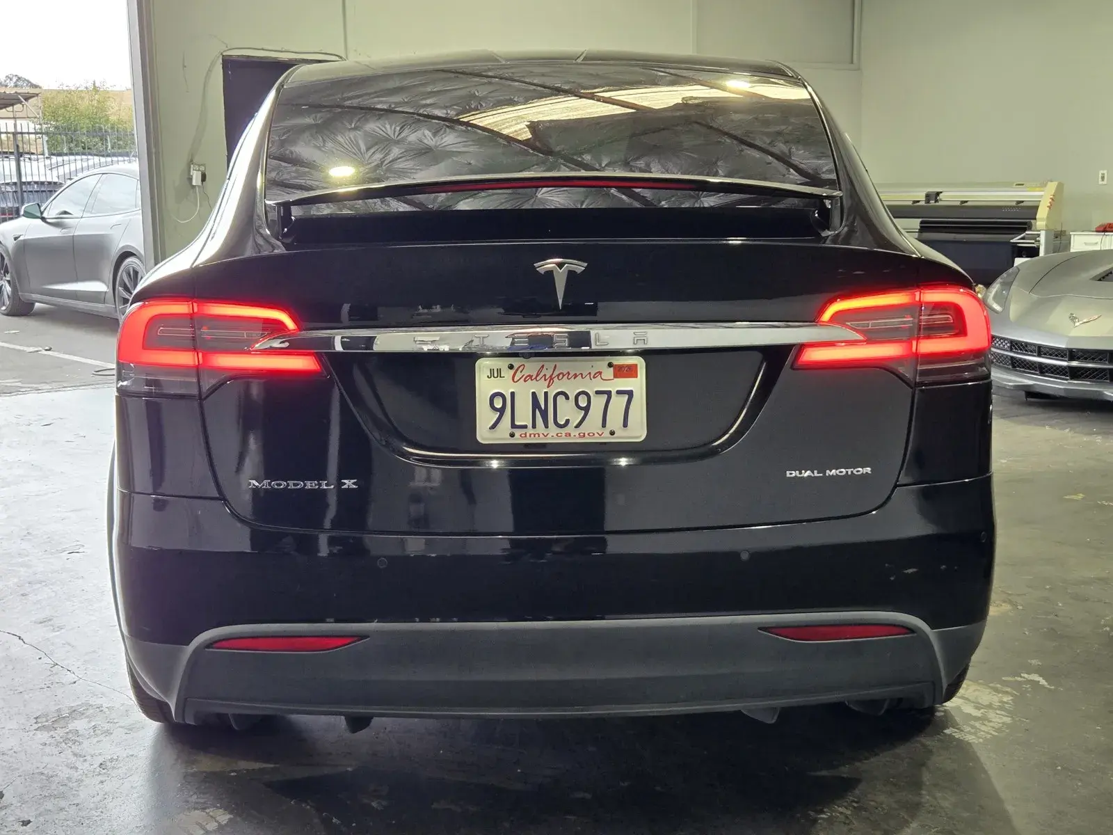 2020 Tesla Model X Long Range Plus photo 3