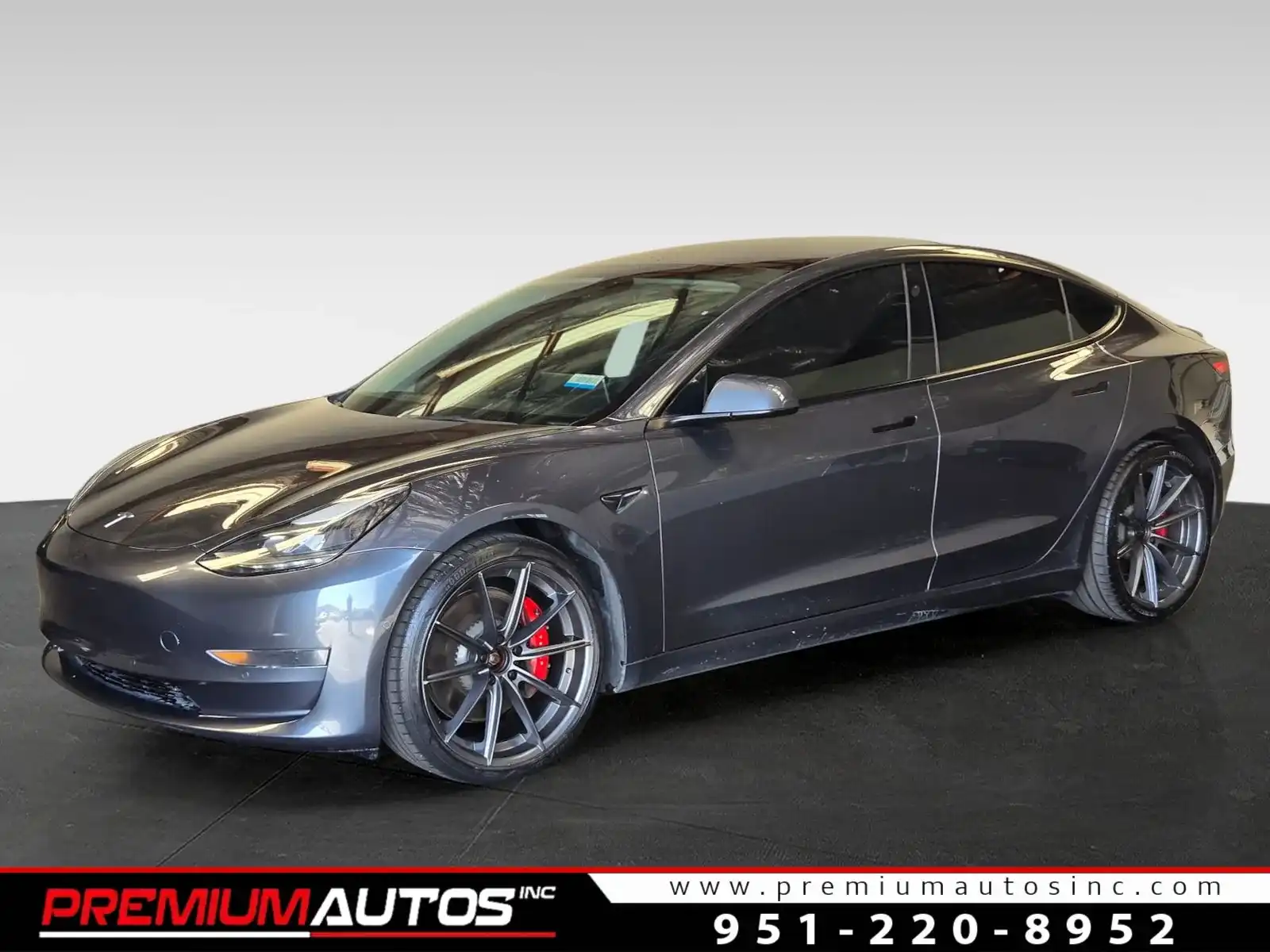 2022 Tesla Model 3 Performance Dual Motor All-Wheel Drive's photo